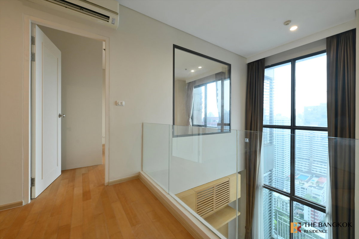 picture 🔥 Rare Item! 💎 Villa Asoke Duplex 2BR 110.23 sq.m. 12.5MB✨ Brand New, Featuring a Highly Sought-After Rear View 🌆 Near MRT Phetchaburi - 11/16