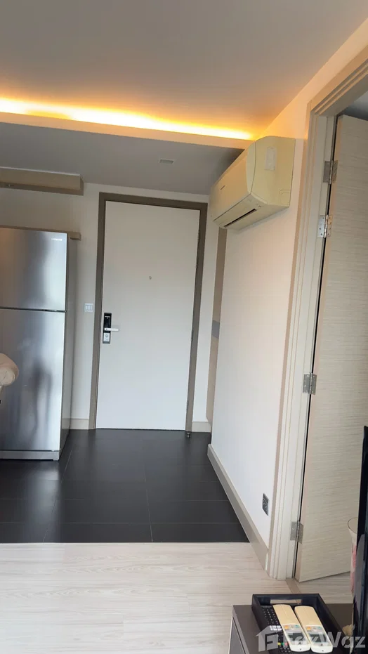 picture 1 Bedroom Condo for sale at Via Botani 6825422 - 11/30
