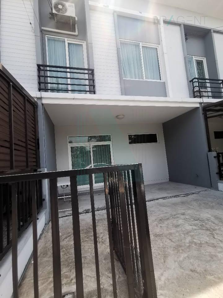 3-bed townhouse for sale, 100 sqm, 19 sq wah, Mueang Mai Don Mueang