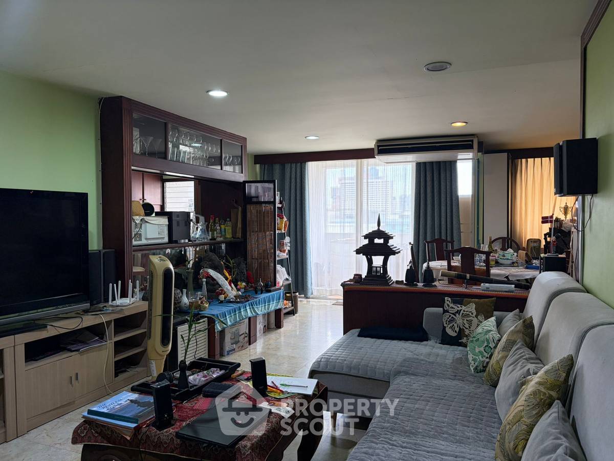 รูป ขายคอนโด 2 ห้องนอน D.S. Tower 2 Sukhumvit 39 ใกล้ MRT สุขุมวิท (ID 3356461) - รูปที่ 4/23