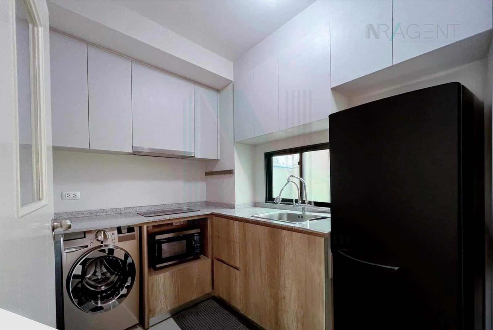 ขายทาวน์โฮม 2 ห้องนอน 181 ตร.ม. 21 ตร.ว. เฌอคูน สาทร - ราชพฤกษ์