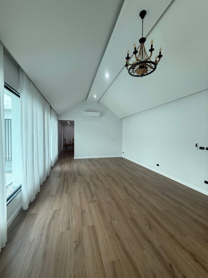 รูป บ้านส่วนตัว🏠มีสระว่ายน้ำในตัวบ้าน ขนาด 168 ตรม. 5ห้องนอน 5 ห้องน้ำ มีห้องเก็บของ ระบบมีรีโมท มีกล้องงวจรปิด ใกล้อ่างมาบประชัน - รูปที่ 20/44