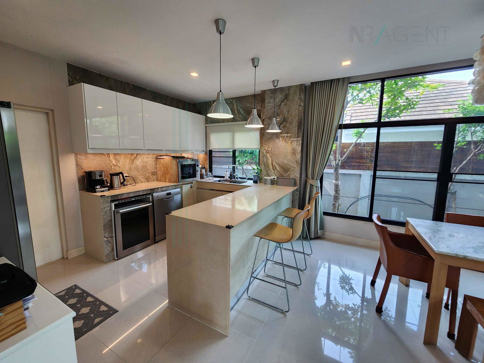 3-bed house for sale, 243 sqm, 82.2 sq wah, Urban Sathorn