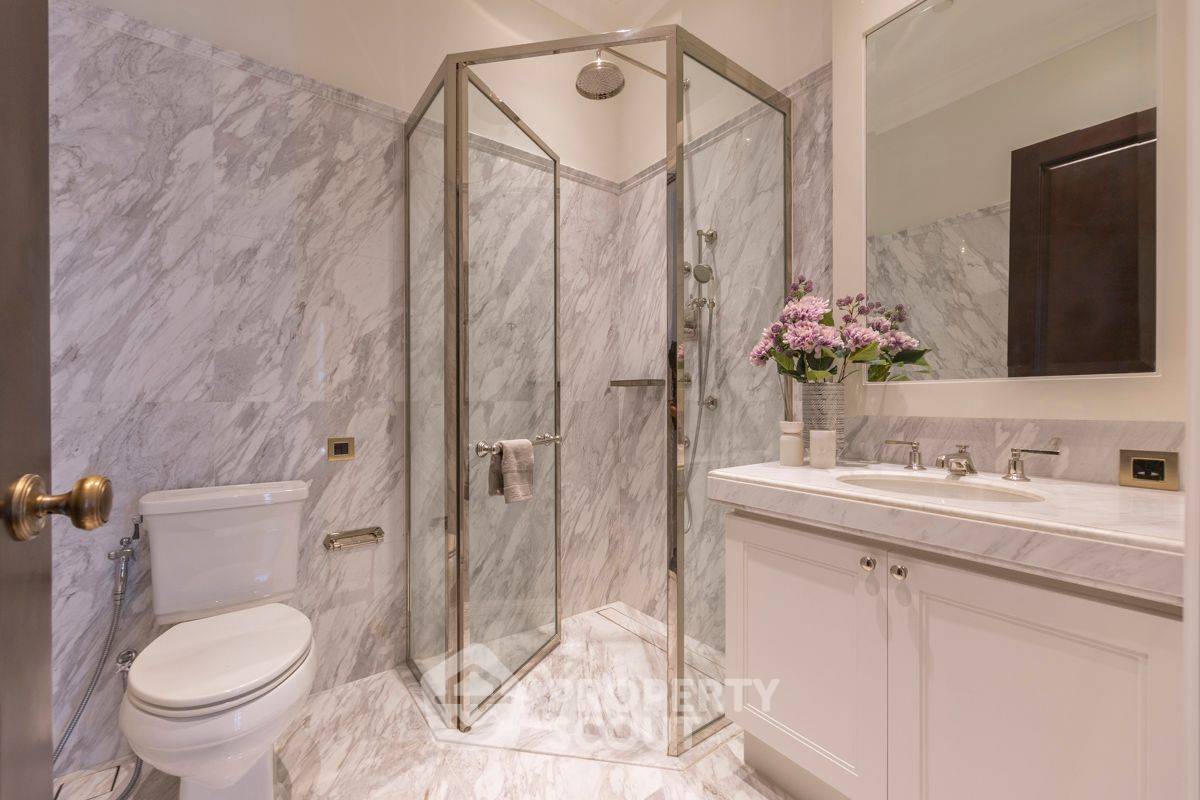 picture 3-BR 245 Sqm Near BTS Phloen Chit At 98 Wireless (ID 3356466) - 22/47