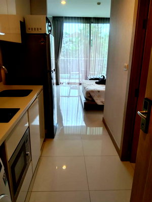 ขายคอนโด : 🌴 THE RIVIERA WONGAMAT BEACH – STUDIO FOR SALE 🌴