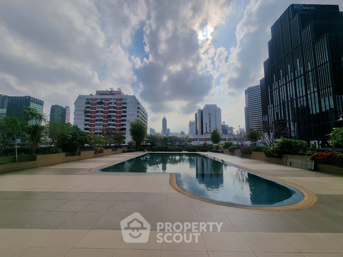picture 40m To BTS National Stadium | 4-BR Baan Kasemsan 1 Condo (ID 1836771) - 11/11