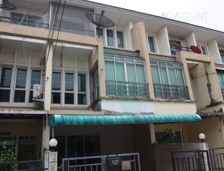 Townhouses for sale : 📌 For Sell Town house VISTA AVENUE PETCHKASEM 81 3-story 3 bedroom 3 bathroom