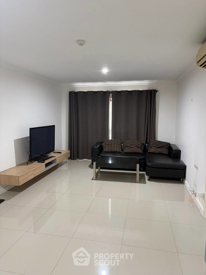picture 2-BR Condo at Lumpini Place Rama 9–Ratchada near MRT Phra Ram 9 (ID 3205486) - 1/7
