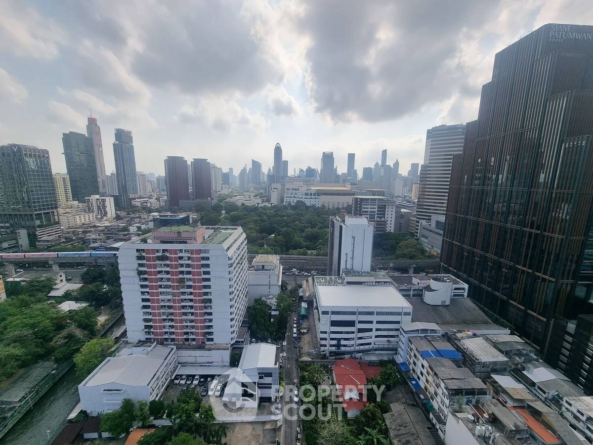 picture 40m To BTS National Stadium | 4-BR Baan Kasemsan 1 Condo (ID 1836771) - 9/11