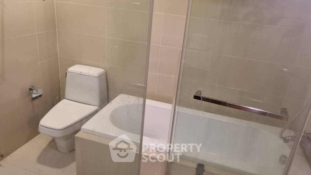 picture 2-BR Condo at Belle Grand Rama 9 near MRT Phra Ram 9 (ID 3356464) - 18/18