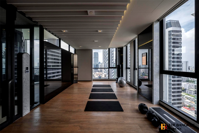 ขายคอนโด : สะดวกสบายกับไลฟ์สไตล์สุด Luxury เดอะ รีเสิร์ฟ สาทร