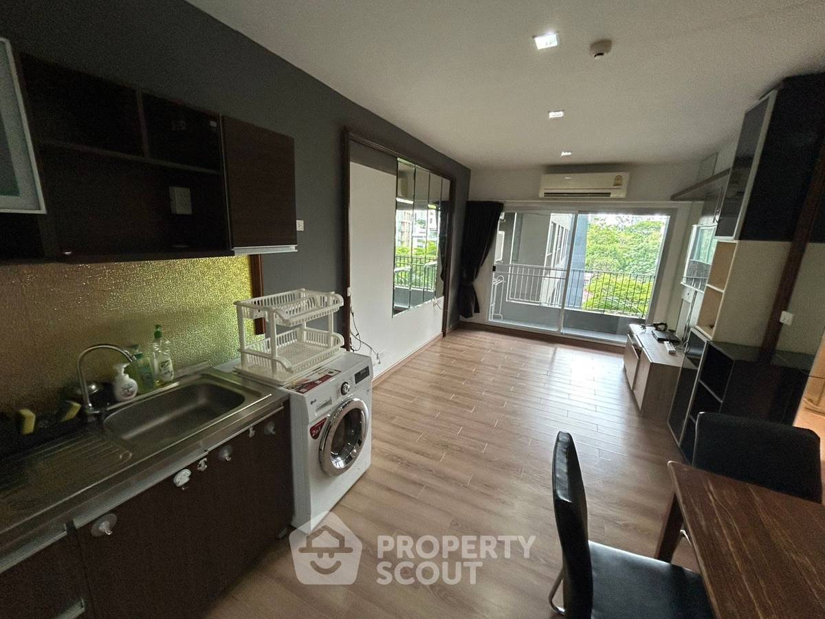 picture 2-BR Condo at The Seed Musee Sukhumvit 26 near BTS Phrom Phong (ID 883656) - 1/27