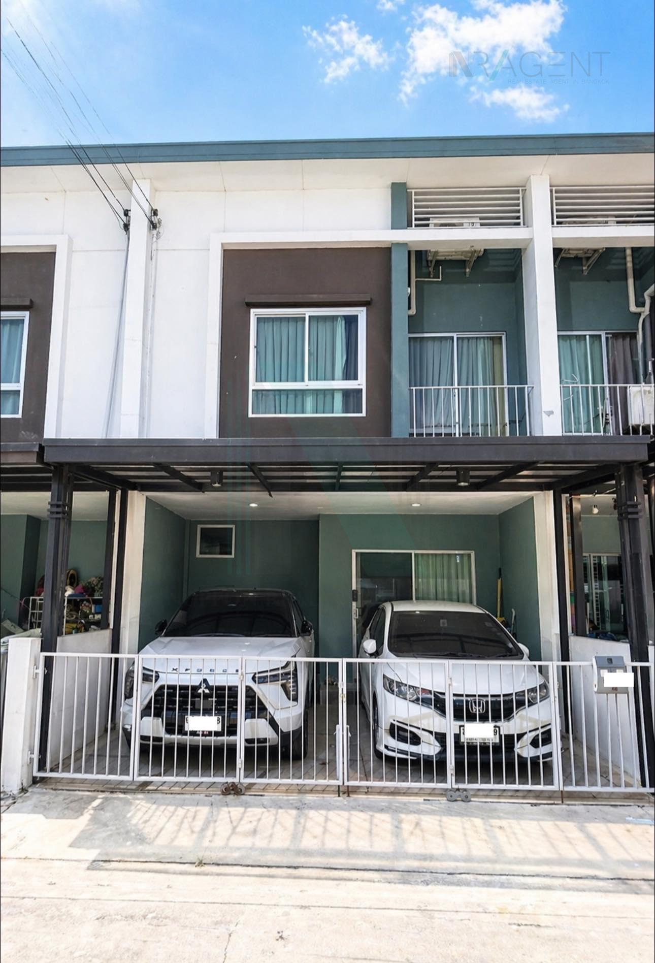 ขายทาวน์โฮม 3 ห้องนอน 100 ตร.ม. 19.2 ตร.ว. ลุมพินี ทาวน์วิลล์ พหลโยธิน - สะพานใหม่