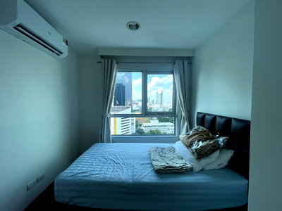 Condos for sale : GOOD UNIT ( FOR SALE ) 2 BEDROOM 1 BATHROOM 68 SQ.M  APPOINMENT 094-641-5974