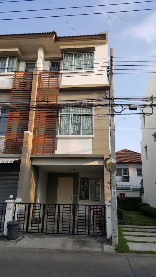 รูป 📌 ขายทาวน์เฮาส์ โครงการ ทาวน์พลัส ประชาอุทิศ 3 ชั้น 3 ห้องนอน 3 ห้องน้ำ - รูปที่ 1/8