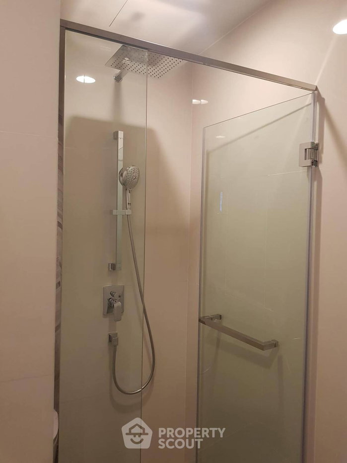รูป ชั้น 45 คอนโด 2 ห้องนอน Oka Haus Sukhumvit 36 ใกล้ BTS ทองหล่อ (ID 517338) - รูปที่ 6/10