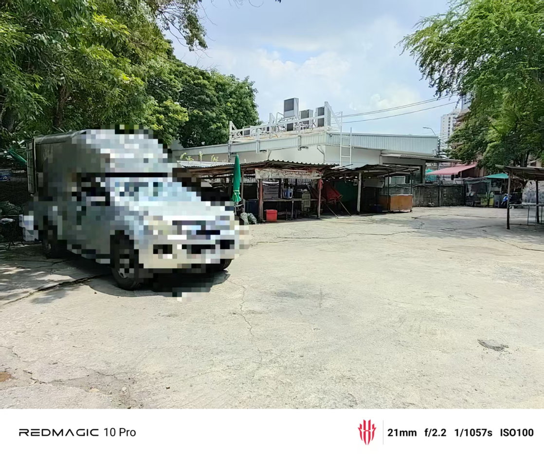 รูป  ที่ดินเปล่าด้านหลังสถานีบริการน้ำมัน พื้นที่ประมาณ 600 ตร.ม. - รูปที่ 7/9