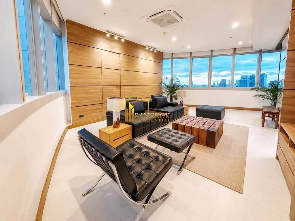 picture Millennium Residence | Spacious 3 Bedroom Luxury Condo - BR4123CD - 1/25