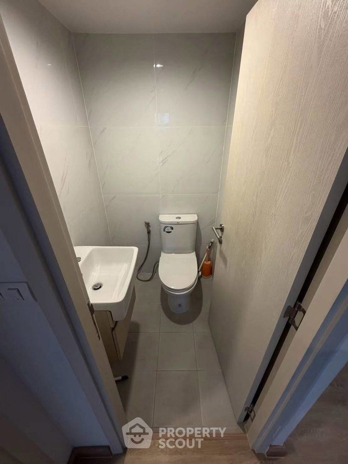 picture 2-BR Condo At The Excel Hideaway Near BTS Bang Na (ID 3356475) - 15/15