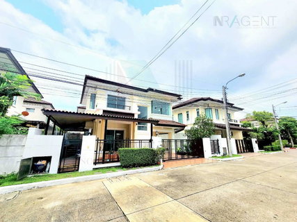 📌 ขายบ้านเดี่ยว โครงการ เดอะ เซนโทร สุขุมวิท 113 2 ชั้น 3 ห้องนอน 3 ห้องน้ำ