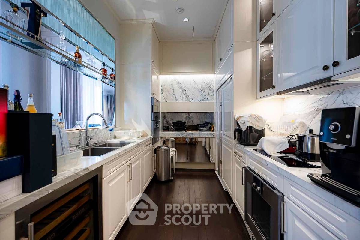 picture 20th-Floor 3-BR At 98 Wireless Near BTS Phloen Chit (ID 3356467) - 35/40