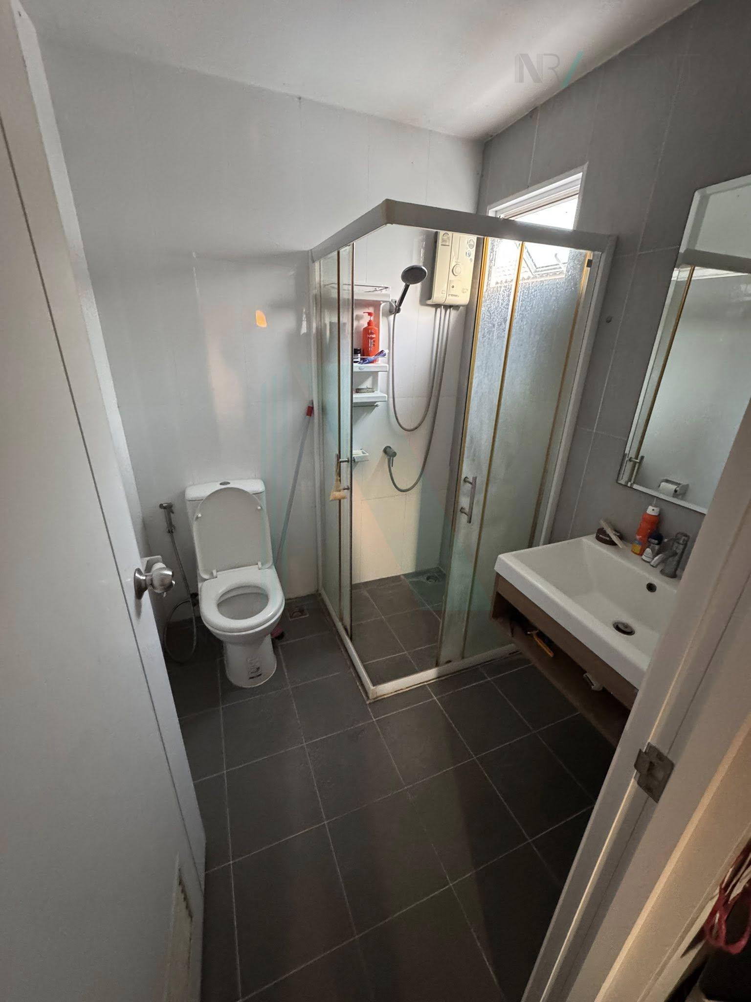 3-bed townhouse for sale, 105 sqm, 36.9 sq wah, Baan Pruksa Prime Watcharapol - Saimai 56