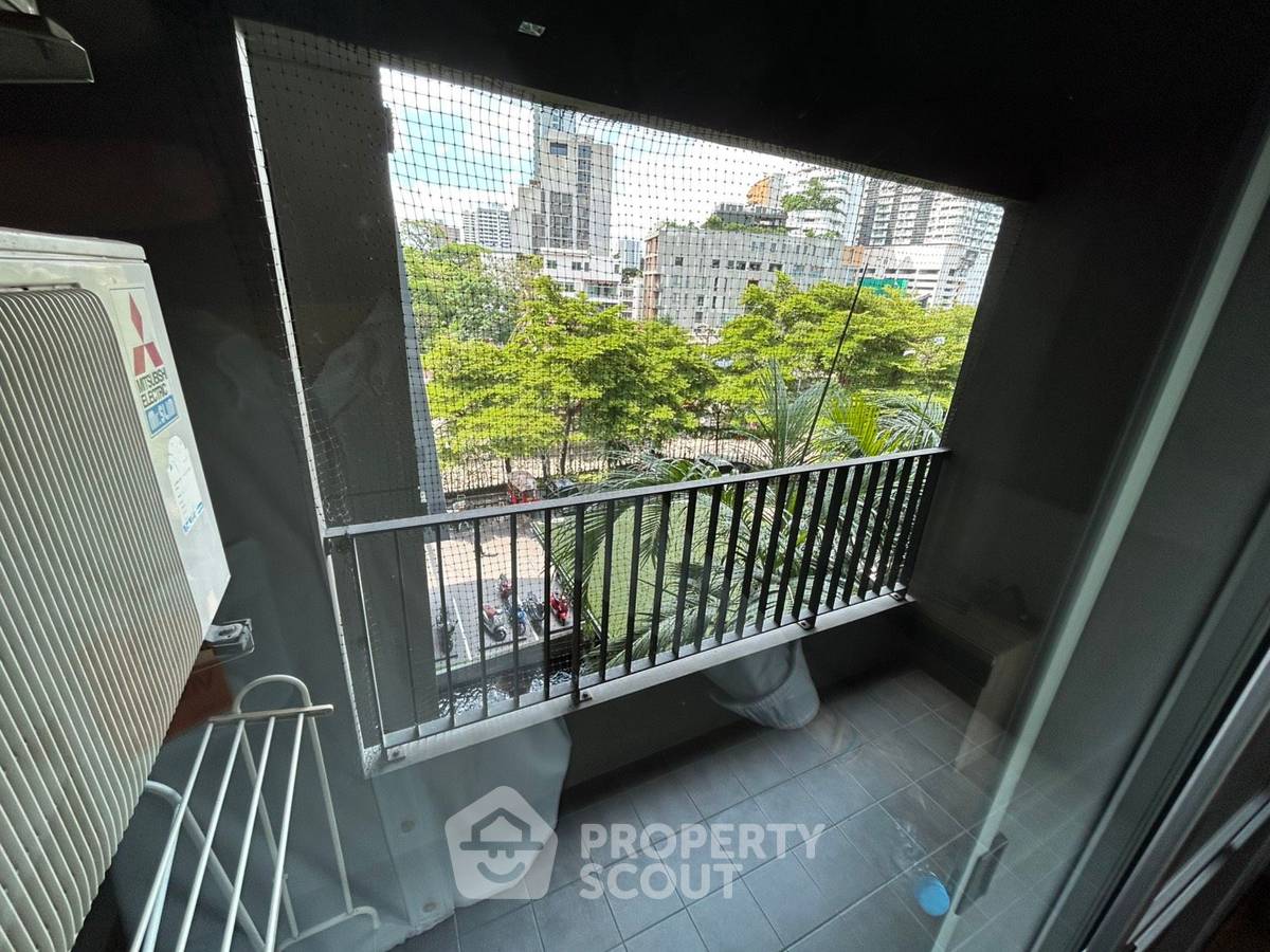 picture 2-BR Condo at The Seed Musee Sukhumvit 26 near BTS Phrom Phong (ID 883656) - 21/27