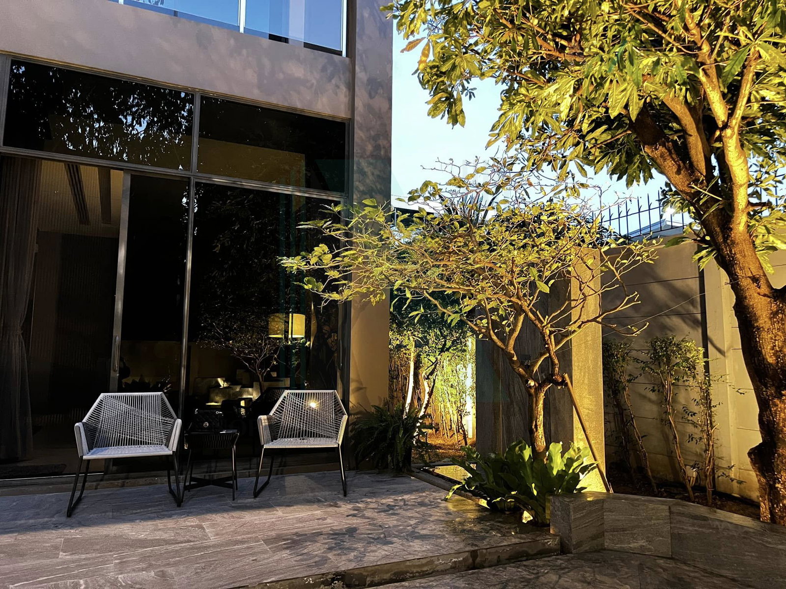 5-bed house for sale, 593 sqm, 136 sq wah, The Gentry Vibhavadi