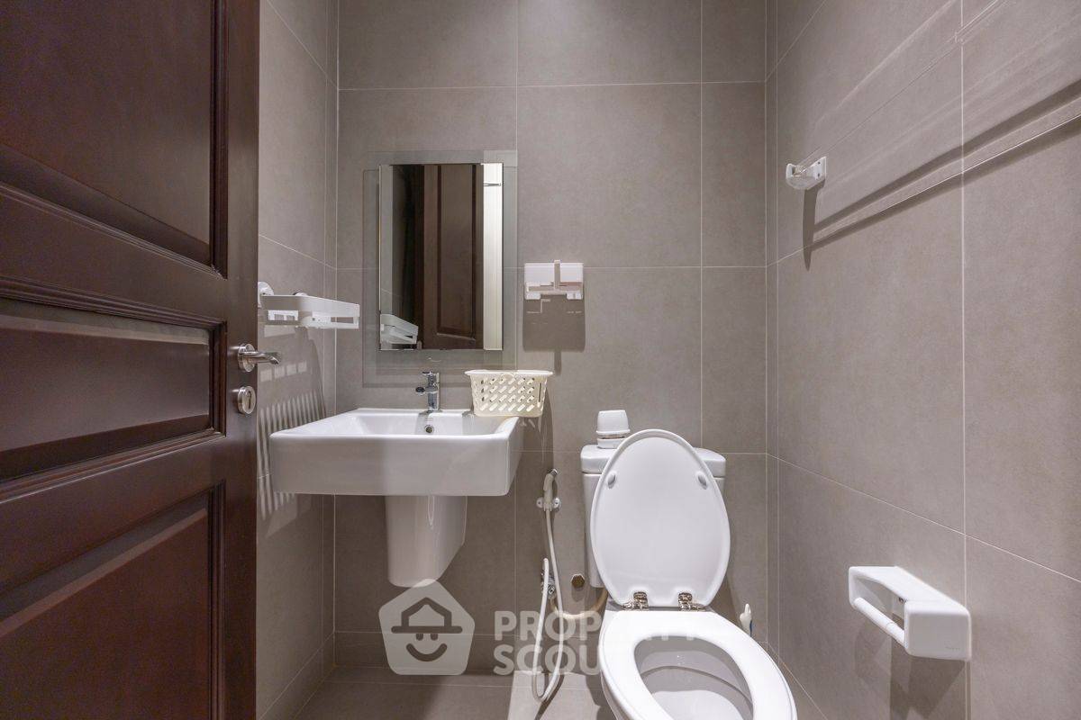 picture 3-BR 245 Sqm Near BTS Phloen Chit At 98 Wireless (ID 3356466) - 30/47