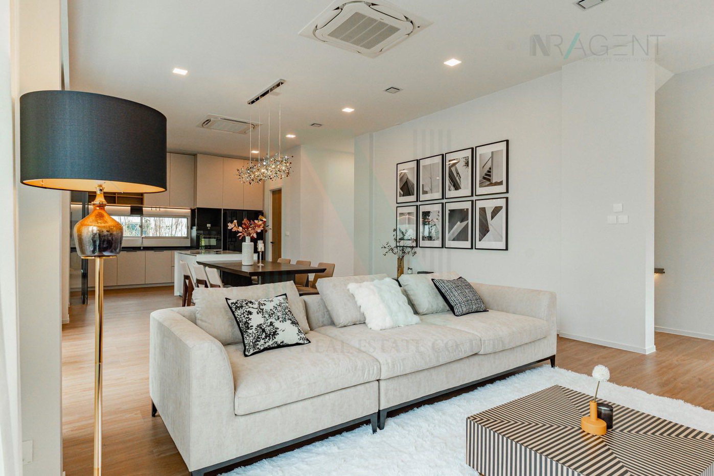 รูป 📌 ขายบ้านเดี่ยว โครงการ วีเว่ พระราม 9 3 ชั้น 3 ห้องนอน 4 ห้องน้ำ - รูปที่ 3/8