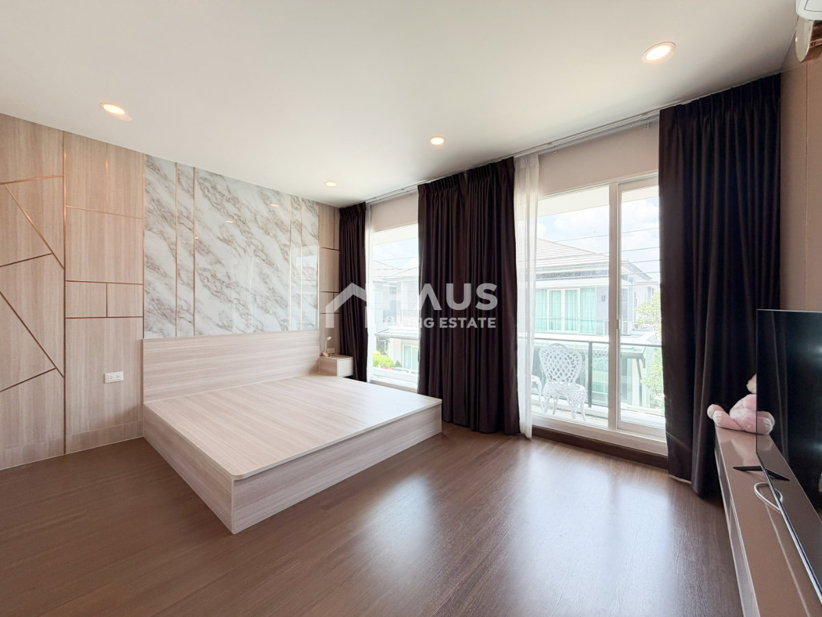 picture The City Suksawat 64 / 4 Bedrooms #HSSW100 - 16/20