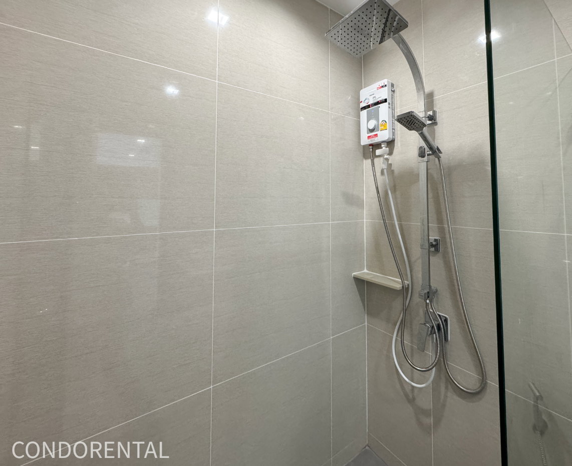รูป The Rich Sathorn - Taksin ห้องสวย ราคาดี สอบถามเพิ่มเติมได้ที่ Line @condorental - รูปที่ 19/20
