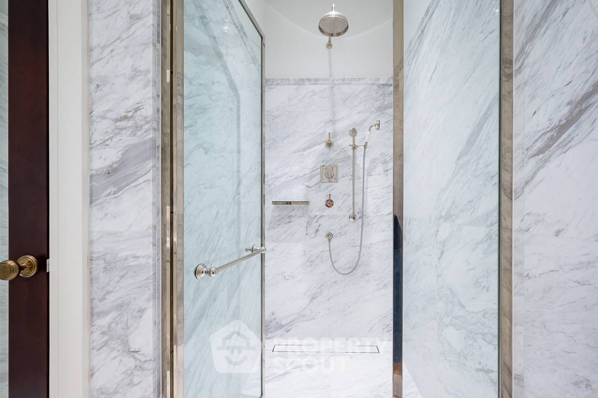 picture 2-BR Condo at 98 Wireless near BTS Phloen Chit (ID 3356470) - 14/28