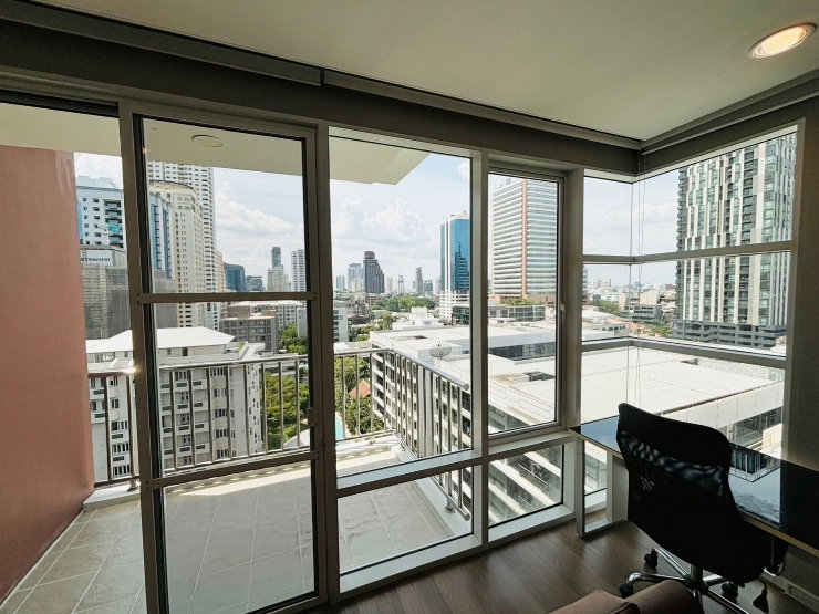 picture FOR RENT | Fullerton Sukhumvit ✨🐱🐶
🏙️ Luxury 2-Bedroom Residence | Spacious 105 sq.m. - 2/25