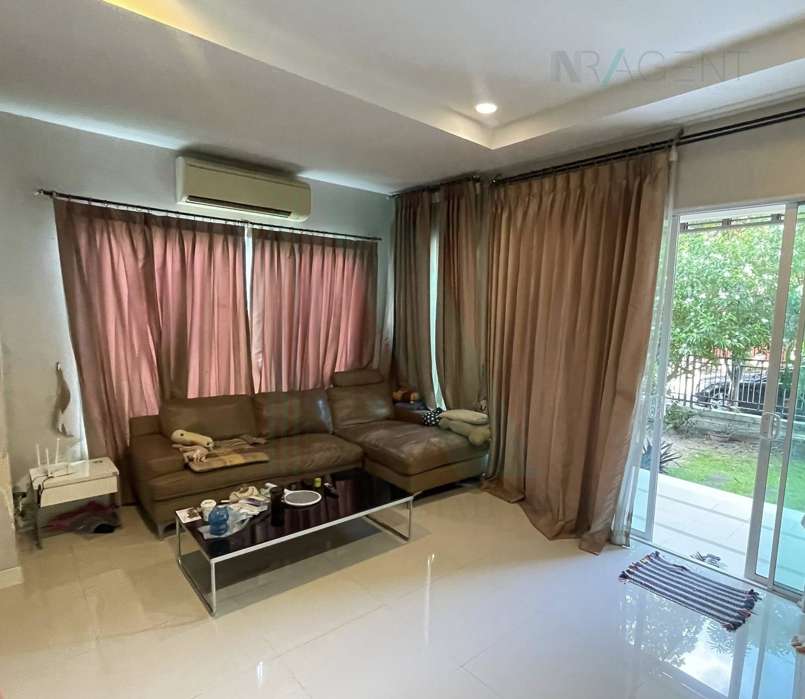 3-bed house for rent, 240 sqm, 68 sq wah, The Centro Onnut - Wongwaen
