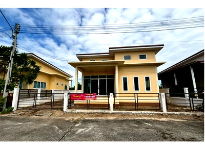 Houses for sale Phatthana Nikhom Lopburi : HOME 52.2 Sq.w. Phatthana Nikhom Lopburi for 1.1M