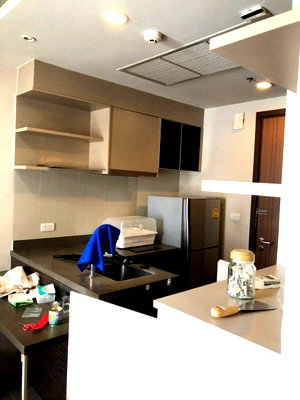 Condos for rent : Shock price for rent at  Onyx phaholyothin