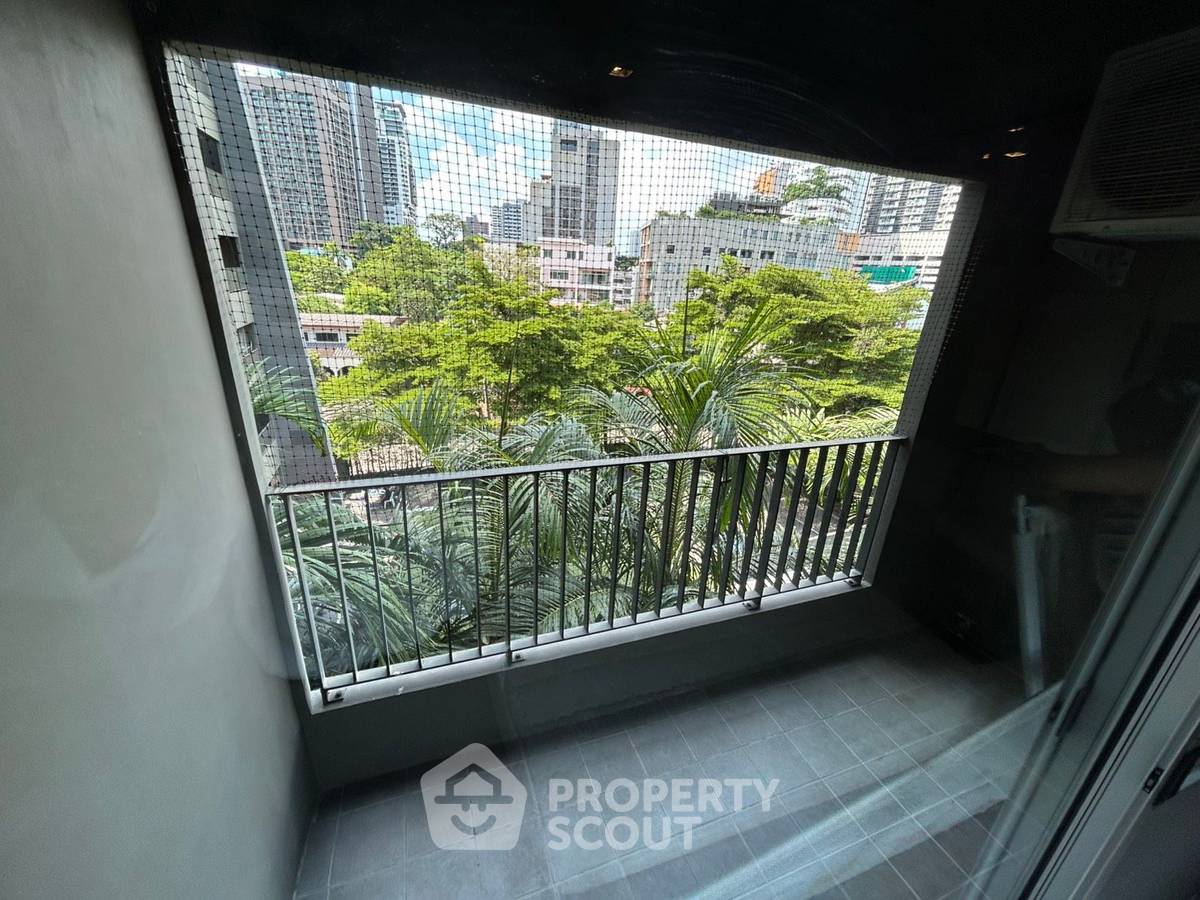 picture 2-BR Condo at The Seed Musee Sukhumvit 26 near BTS Phrom Phong (ID 883656) - 20/27