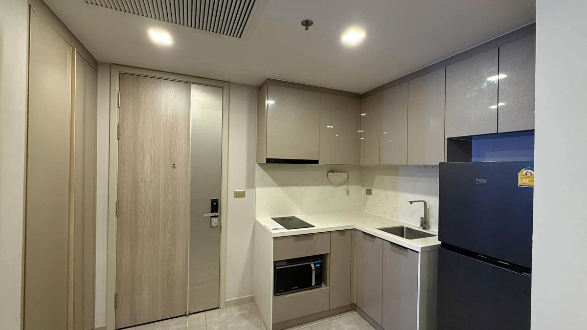 picture One9Five special price CBD located - 7/9