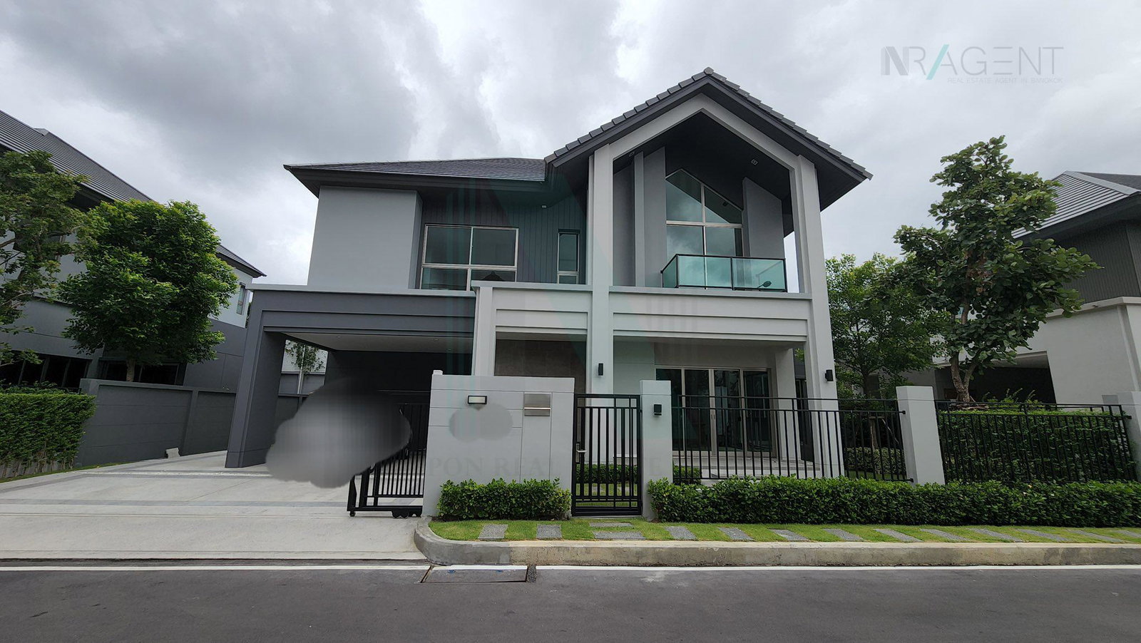 ให้เช่าบ้านเดี่ยว 4 ห้องนอน 315 ตร.ม. 75 ตร.ว. บางกอก บูเลอวาร์ด ซิกเนเจอร์ ลาดพร้าว - เสรีไทย