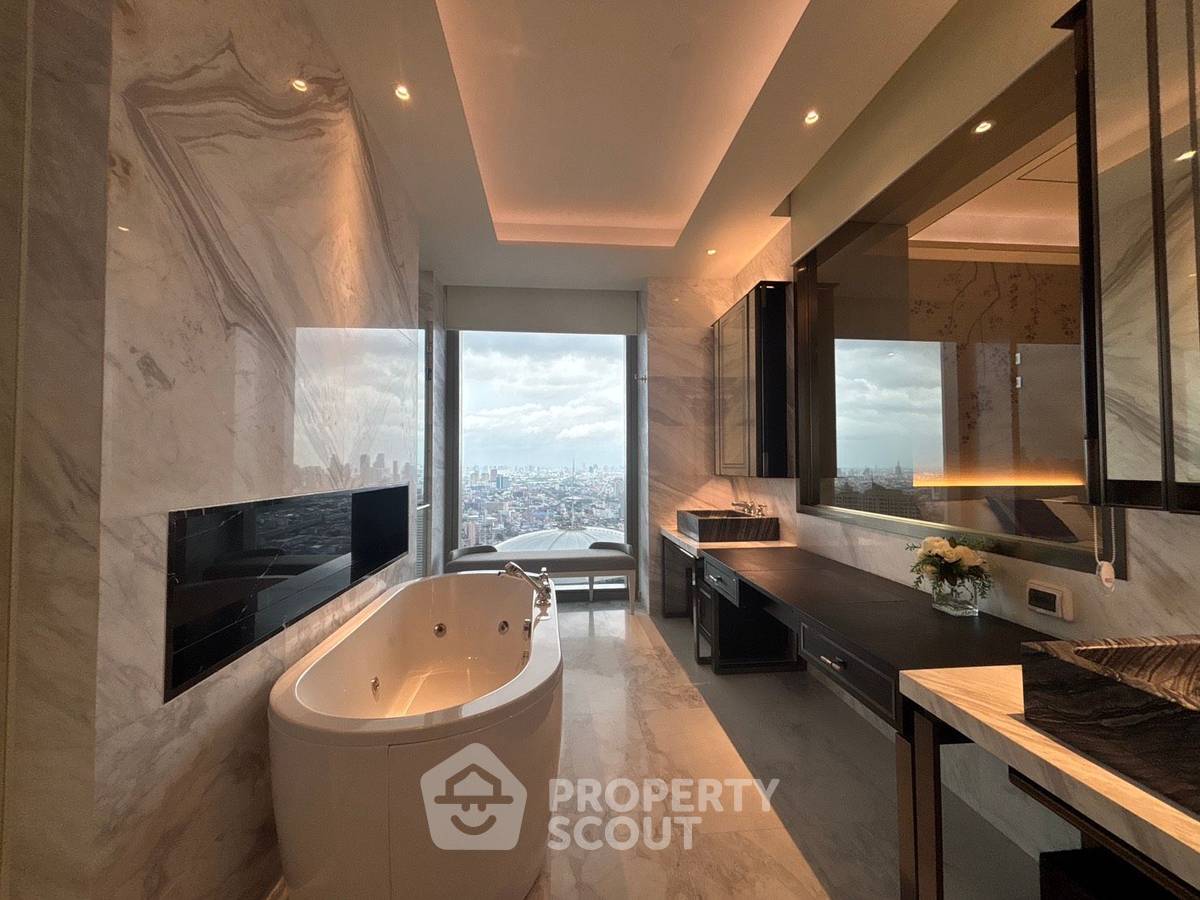 รูป คอนโด 3 ห้องนอน ชั้นสูง The Residences At Mandarin Oriental ใกล้ BTS สะพานตากสิน (ID 3344742) - รูปที่ 10/11