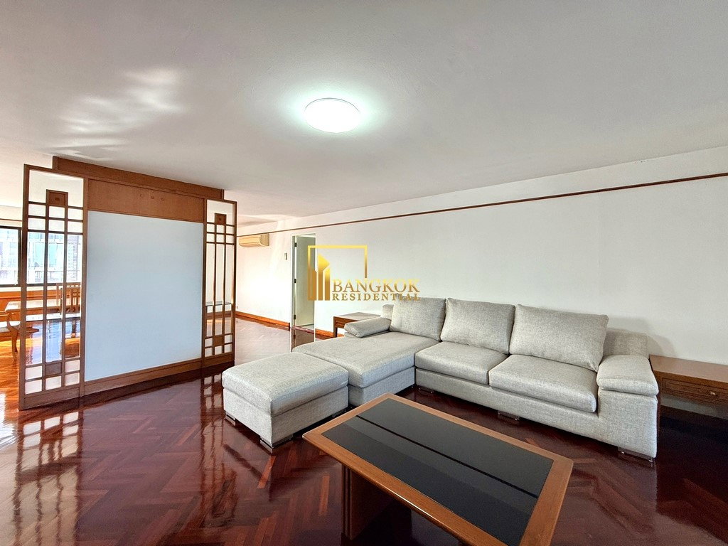 รูป Huge 2 Bedroom Apartment For Rent in Sukhumvit Soi 3 Area - BR0177AP - รูปที่ 2/33