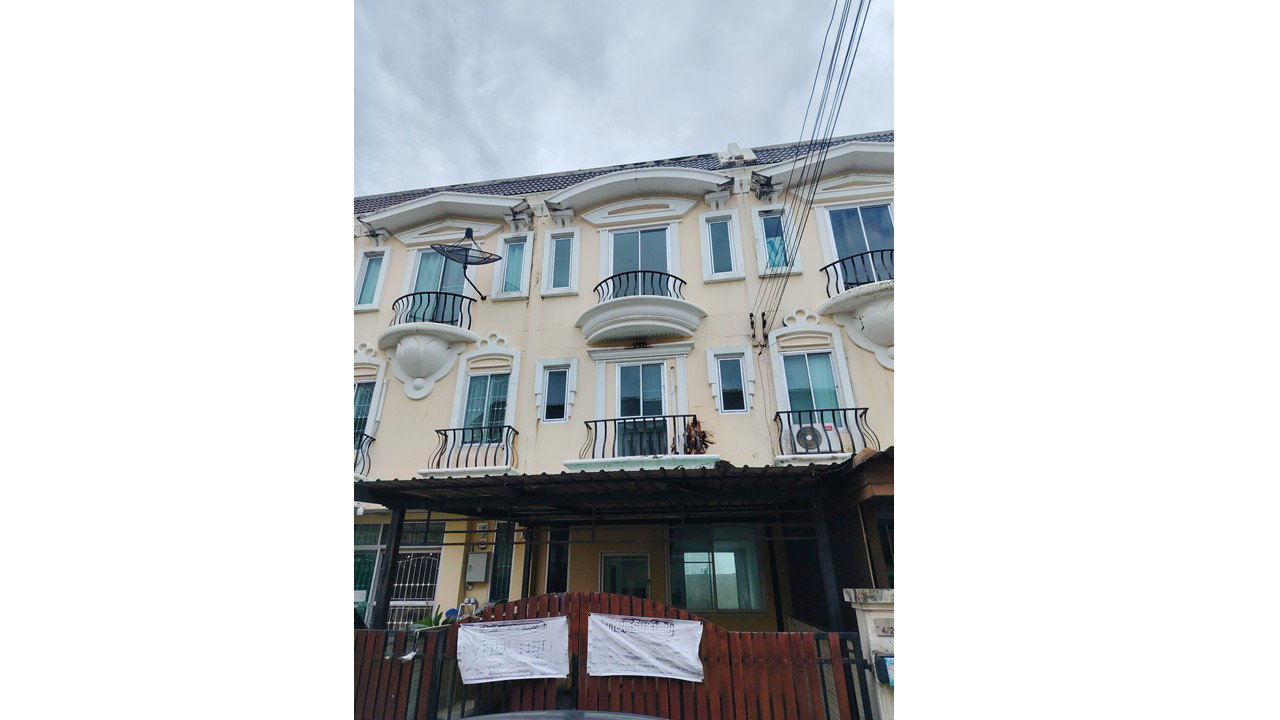 picture TOWN HOUSE 21.3 Sq.w. Bang Khun Thian Bangkok for 2.6M - 1/9