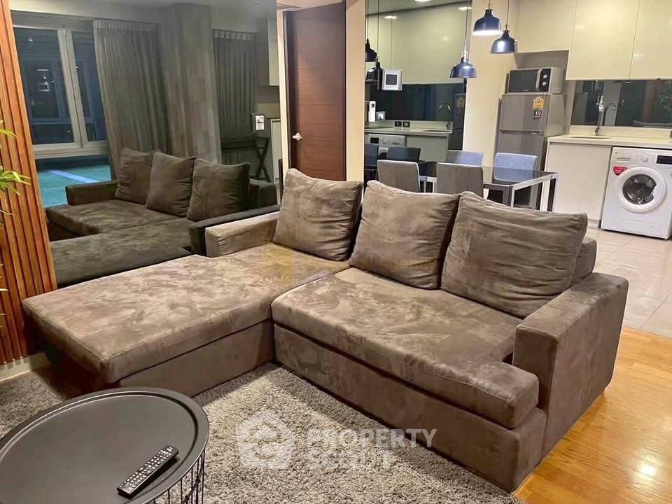 picture 200m To MRT Sam Yan | 2-BR Quad Silom Condominium (ID 3322231) - 1/5