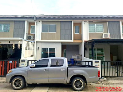 ทาวน์เฮ้าส์ 18.4 ตร.วา บ้านพฤกษา พระราม 2 เมืองสมุทรสาคร สมุทรสาคร 1.9M