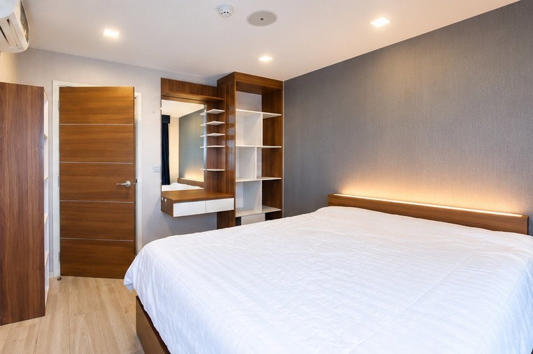 รูป T302 ให้เช่าคอนโด Atmoz Lardprao71 (แอทโมซ ลาดพร้าว71) ทำเลดี ห้องมุม มีWalk-in Closet ห้องสวย เฟอร์ครบ มีเครื่องซักผ้า - รูปที่ 3/12