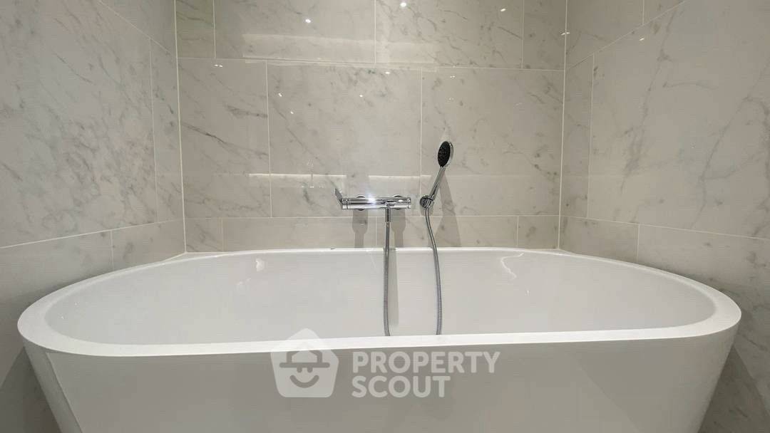 รูป คอนโด 2 ห้องนอน 116 ตร.ม. Tonson One Residence ใกล้ BTS ชิดลม 300 ม. (ID 3356407) - รูปที่ 13/13