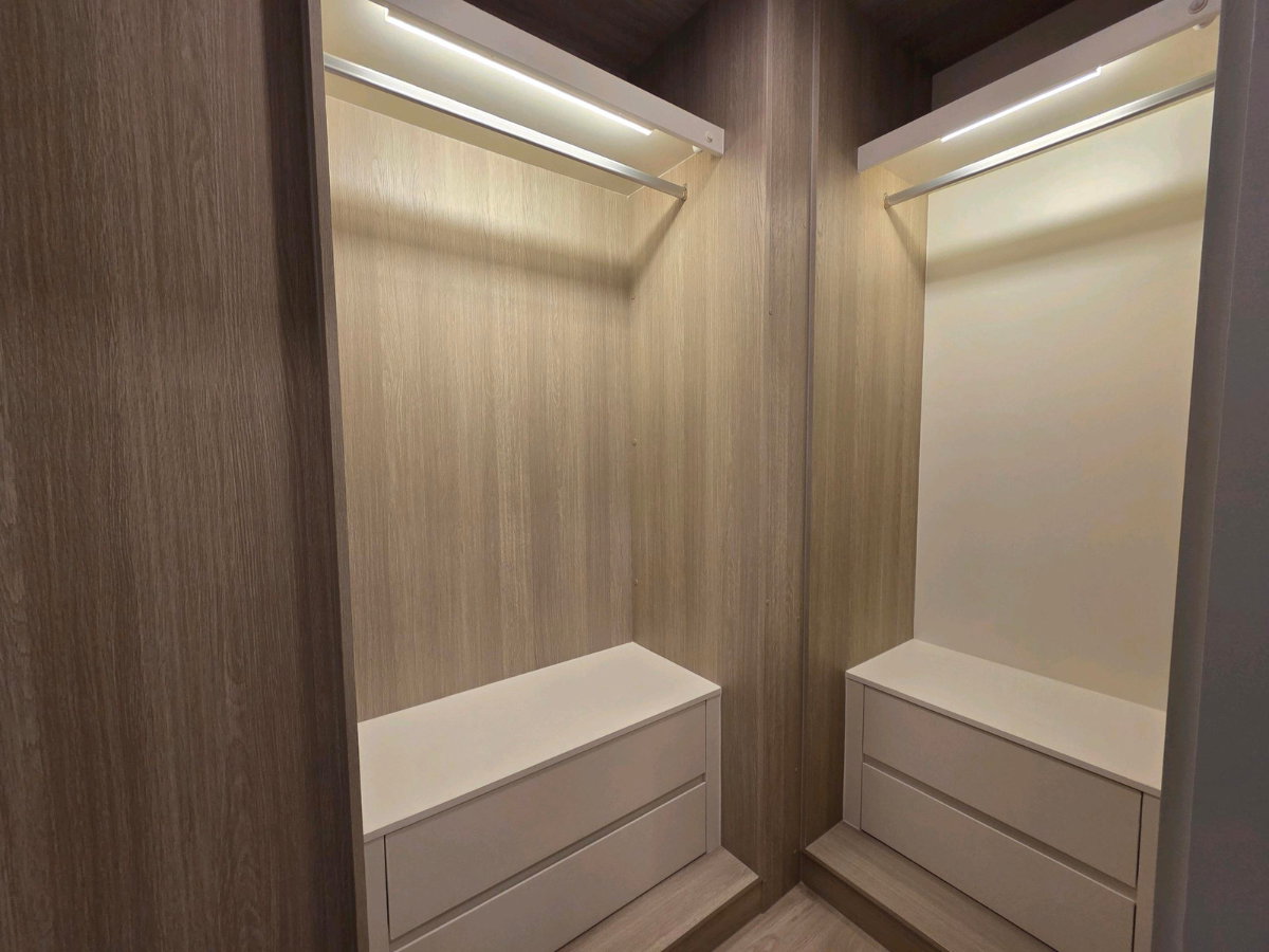 picture Code: 26KJ5253  for rent Reference Sathorn - Wongwianyai 🔥🔥 Line ID: @kjcondo (with @)🔥🔥 - 6/14