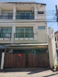 📌 For Sell Town house BAAN KLANG MUANG SWISS TOWN KASET-NAWAMIN 3-story 3 bedroom 3 bathroom