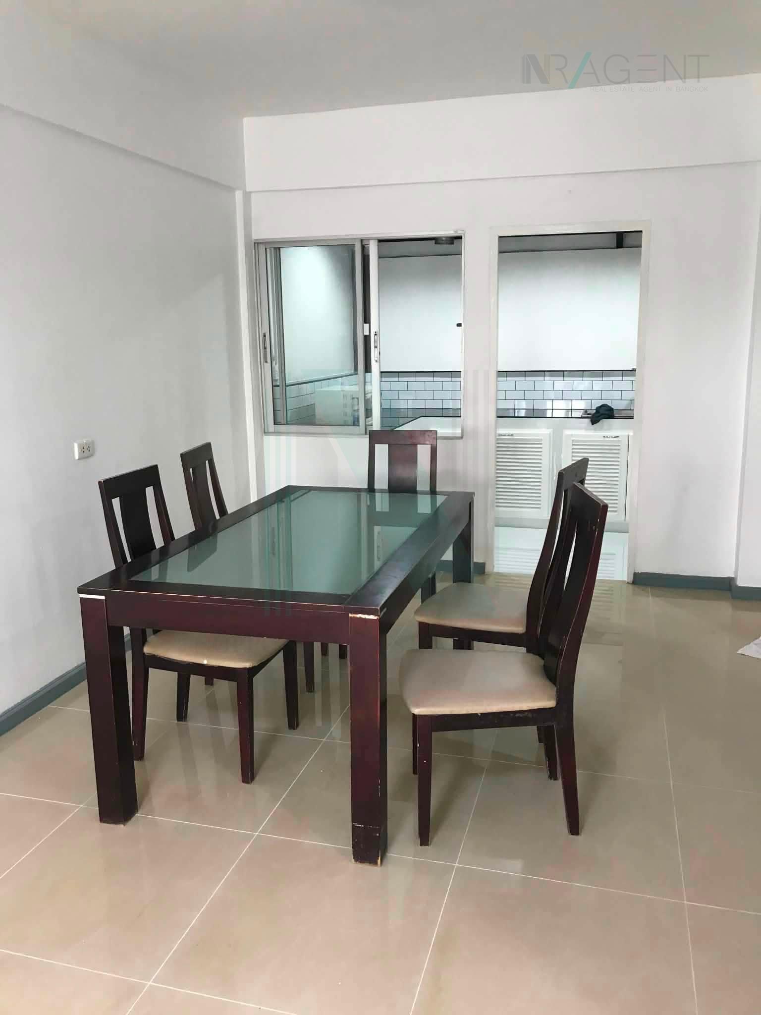 ขายทาวน์โฮม 4 ห้องนอน 170 ตร.ม. 18.7 ตร.ว. ศุภาลัย วิลล์ เอกมัย - รามอินทรา
